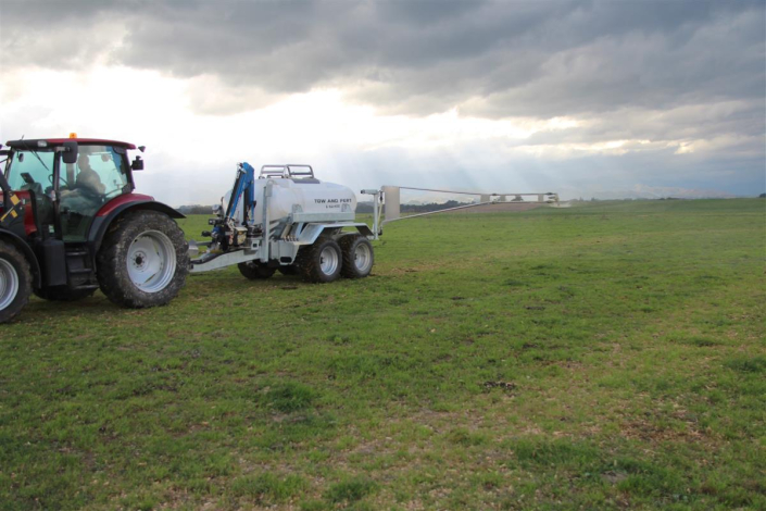 Fertiliser Spreader Manifold and Motor Housing